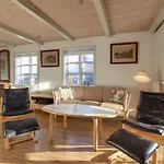 Anais - 1-6km From The Sea By Interhome