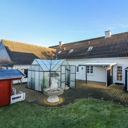 Anais - 1-6km From The Sea In Nw Jutland By Interhome