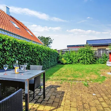 Anais - 1-6km From The Sea By Interhome *